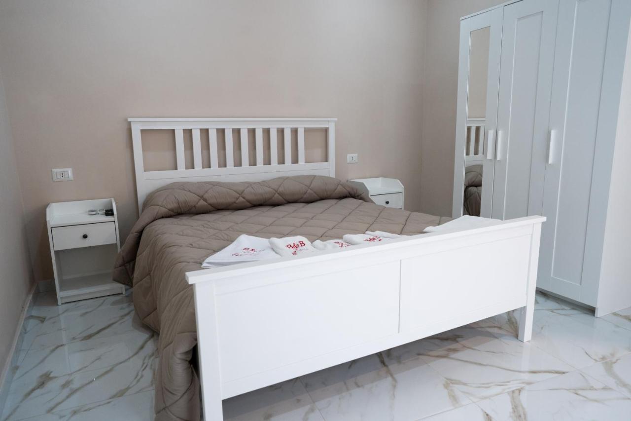 Beb Don Gennaro Bed & Breakfast Наполи Екстериор снимка